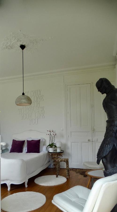 La Maison Des Roses Moulins  Kültér fotó